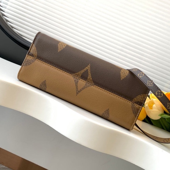 Louis Vuitton Brown and Gold Monogram Tote - Picture 8 of 9